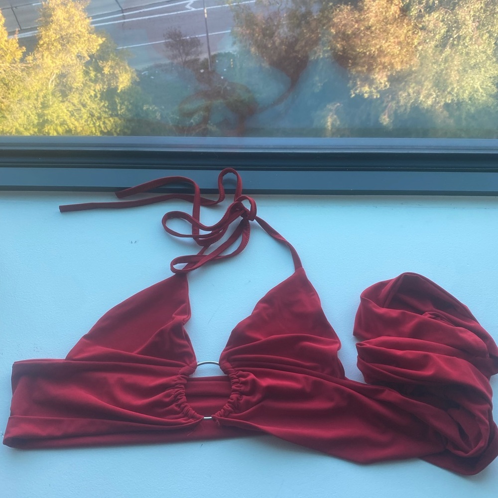 Pretty little thing halter top